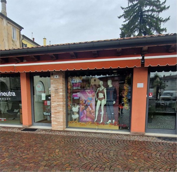negozio in vendita a Piove di Sacco