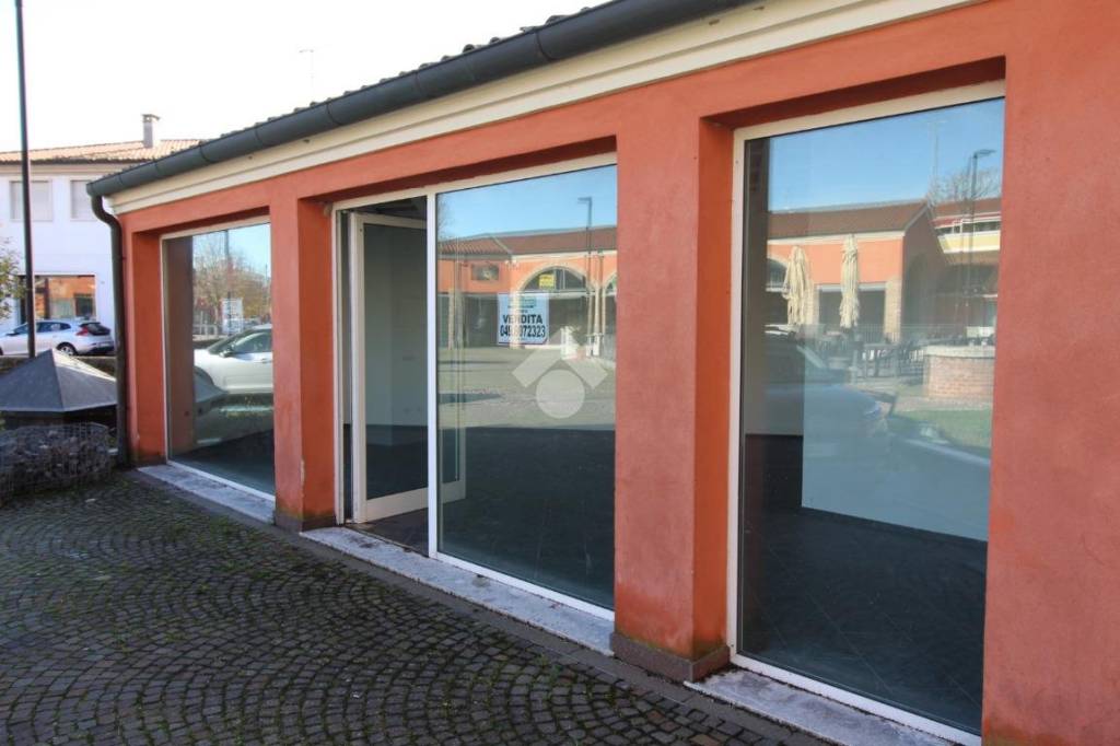 negozio in vendita a Piove di Sacco