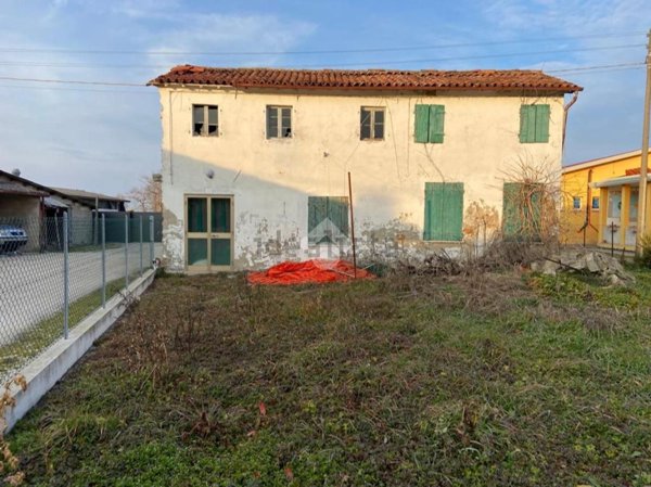 appartamento in vendita a Piove di Sacco in zona Corte