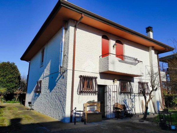 casa indipendente in vendita a Piove di Sacco in zona Corte