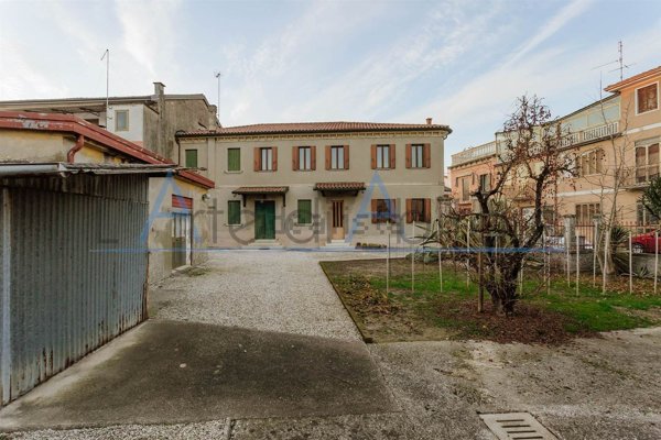 casa indipendente in vendita a Piove di Sacco