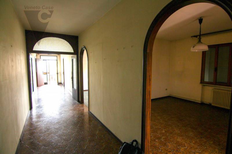 appartamento in vendita a Piove di Sacco in zona Corte