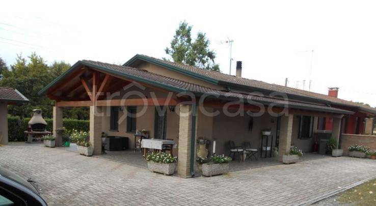 casa indipendente in vendita a Piove di Sacco in zona Corte