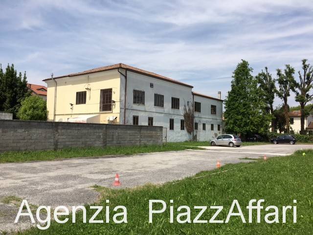 intera palazzina in vendita a Piove di Sacco