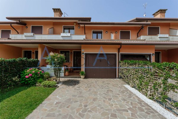 casa indipendente in vendita a Piove di Sacco in zona Piovega