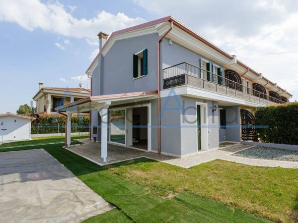 casa indipendente in vendita a Piove di Sacco