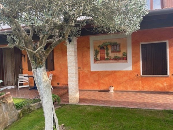 casa indipendente in vendita a Piove di Sacco in zona Piovega
