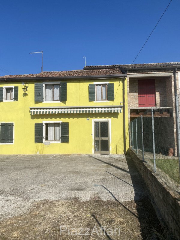 casa indipendente in vendita a Piove di Sacco in zona Corte