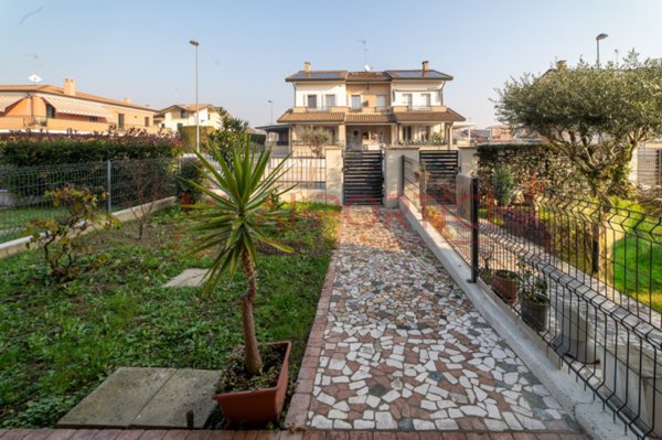 casa indipendente in vendita a Piove di Sacco