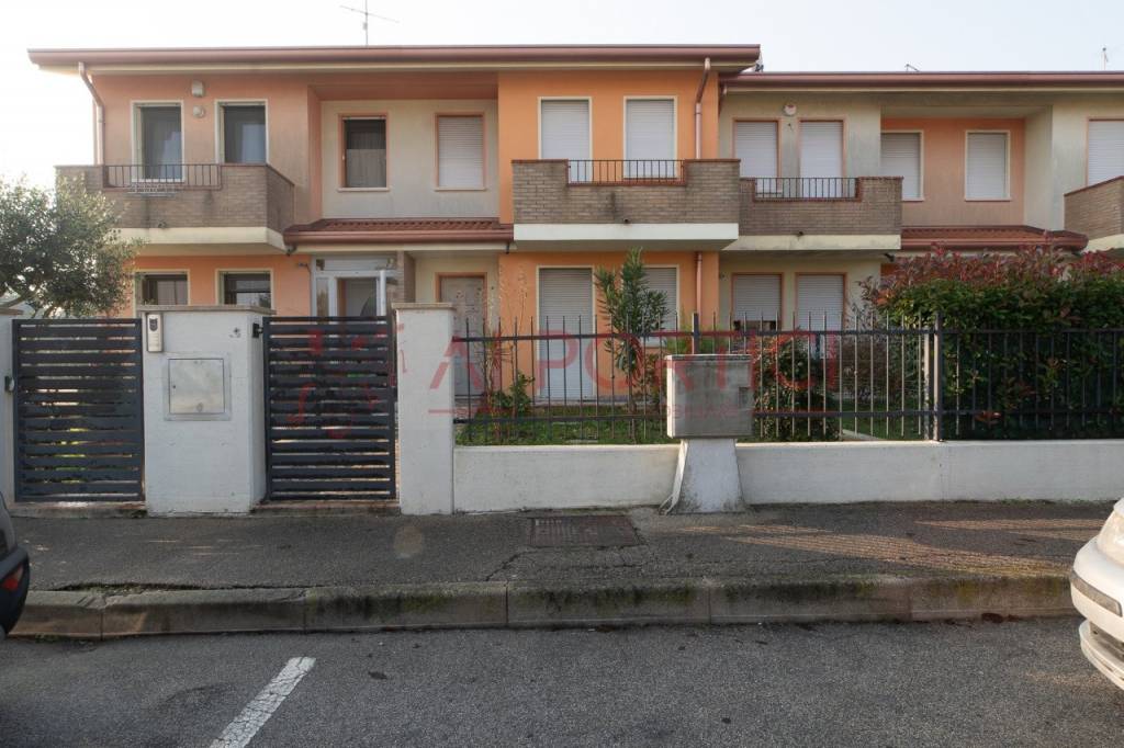 casa indipendente in vendita a Piove di Sacco