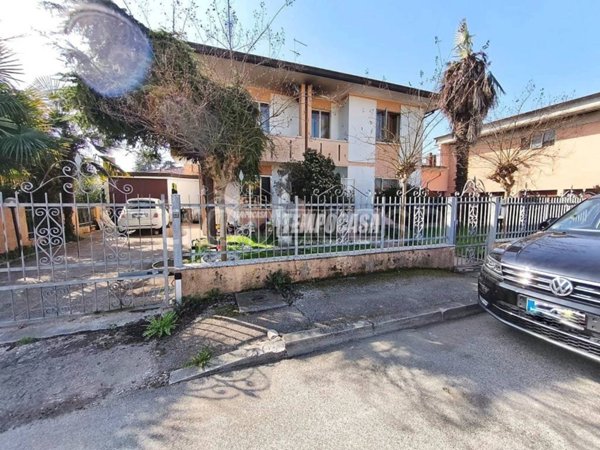 casa indipendente in vendita a Piove di Sacco