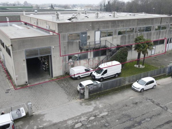 ufficio in vendita a Piove di Sacco in zona Tognana