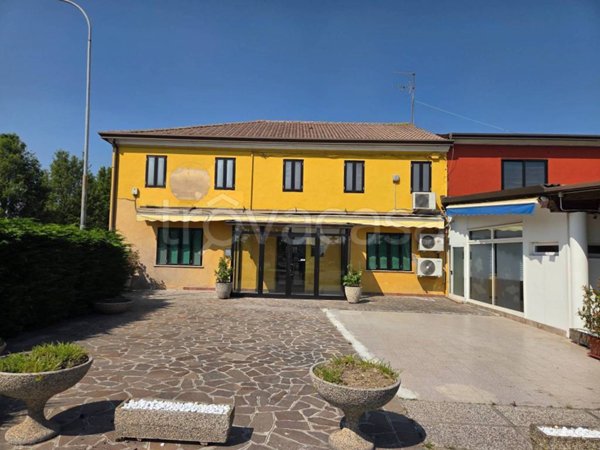 negozio in vendita a Piove di Sacco