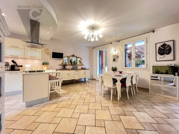 casa semindipendente in vendita a Piove di Sacco in zona Piovega