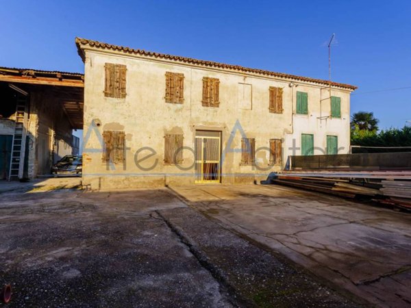 casa indipendente in vendita a Piove di Sacco
