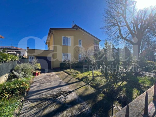 casa indipendente in vendita a Piove di Sacco