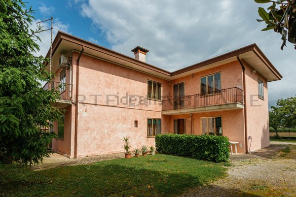 casa indipendente in vendita a Piove di Sacco