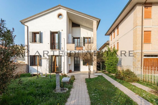 casa indipendente in vendita a Piove di Sacco