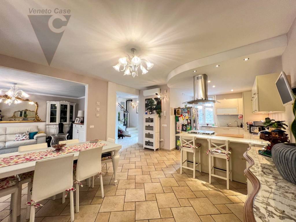 casa indipendente in vendita a Piove di Sacco in zona Piovega