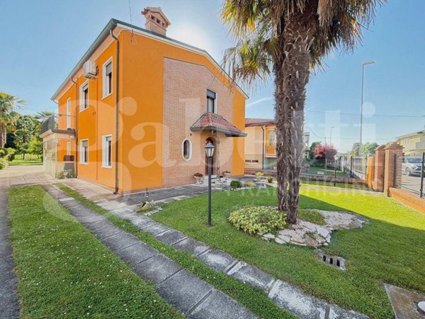 casa indipendente in vendita a Piove di Sacco
