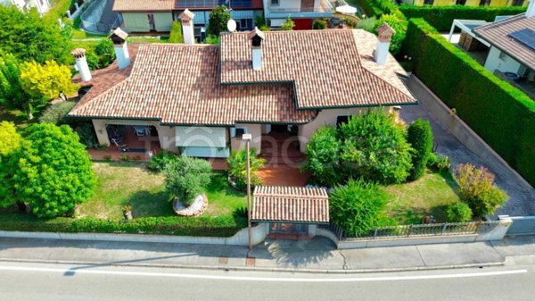 casa indipendente in vendita a Piove di Sacco