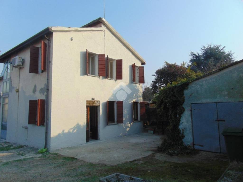 casa indipendente in vendita a Piove di Sacco in zona Arzarello