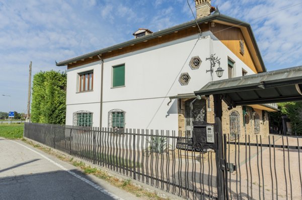 casa indipendente in vendita a Piove di Sacco in zona Arzarello