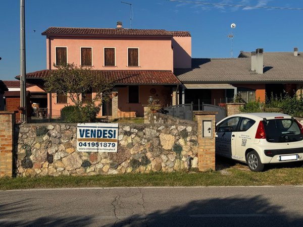 casa indipendente in vendita a Piove di Sacco