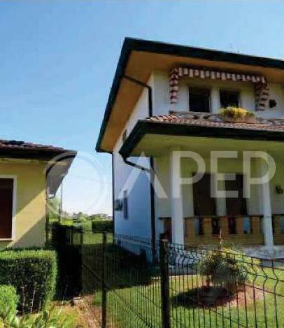 appartamento in vendita a Piove di Sacco in zona Corte
