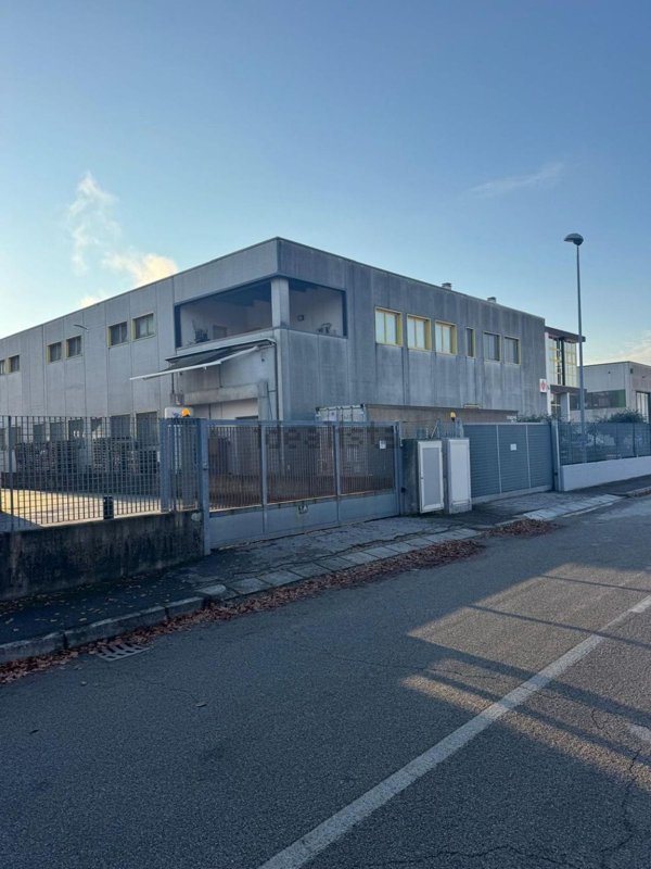 capannone in vendita a Polverara