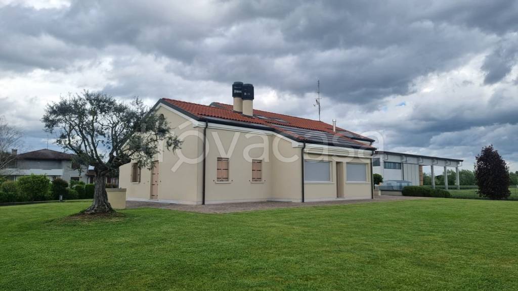casa indipendente in vendita a Polverara