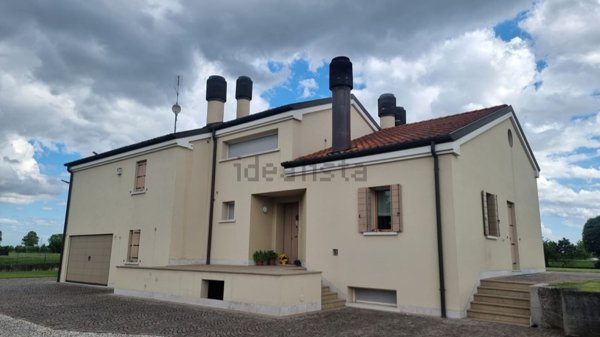 casa indipendente in vendita a Polverara