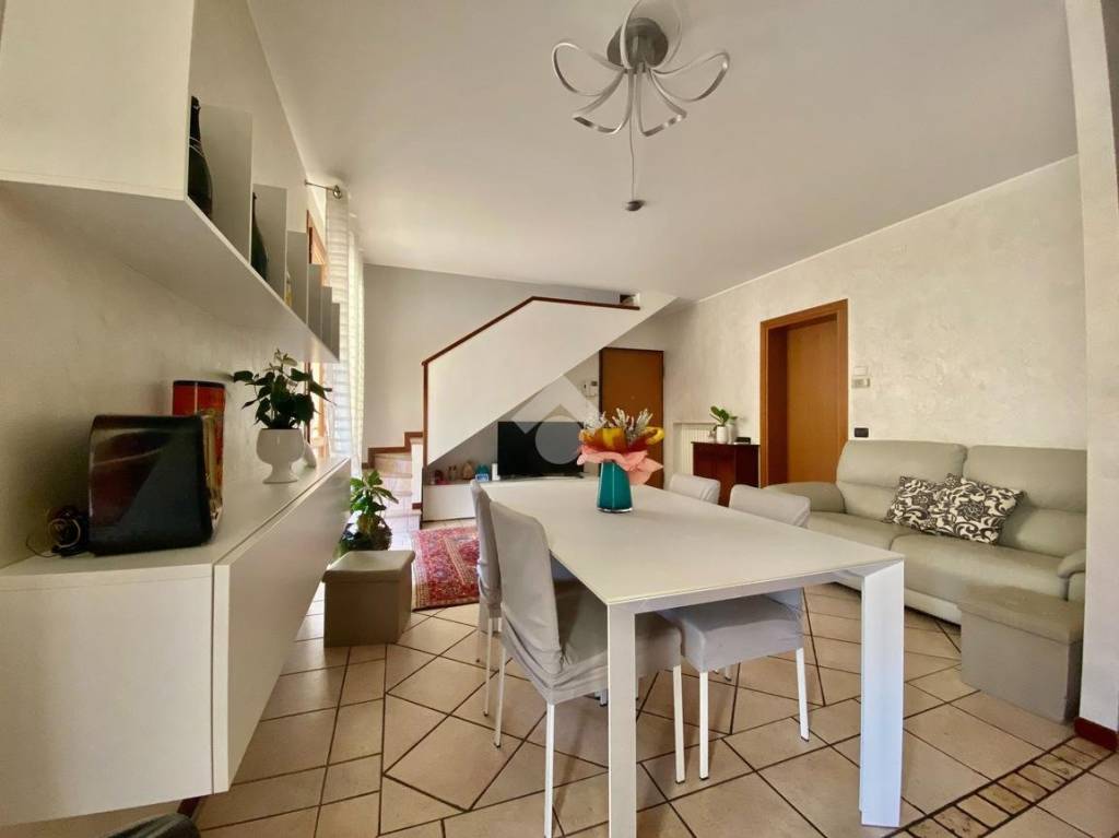 appartamento in vendita a Polverara