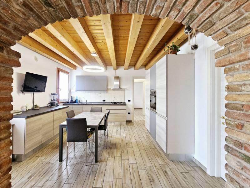 casa indipendente in vendita a Ponso