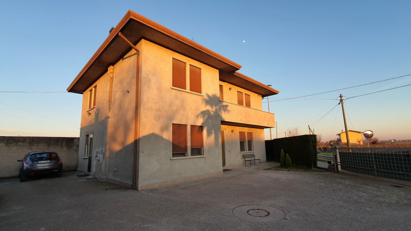 casa indipendente in vendita a Ponso