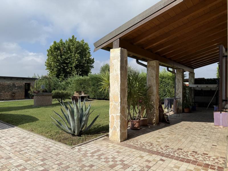 casa indipendente in vendita a Ponso