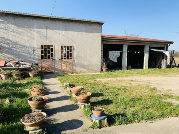 casa indipendente in vendita a Ponso