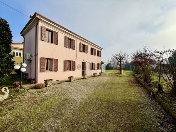 casa indipendente in vendita a Ponso