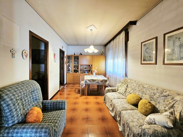 casa indipendente in vendita a Ponso