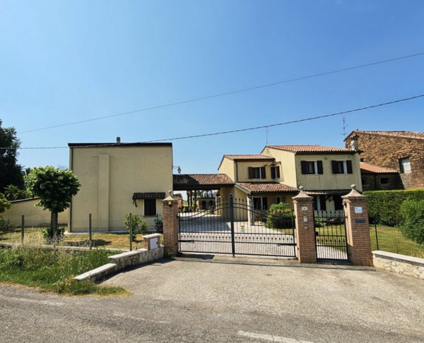 casa indipendente in vendita a Ponso in zona Bresega