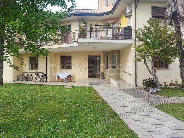 casa indipendente in vendita a Ponso