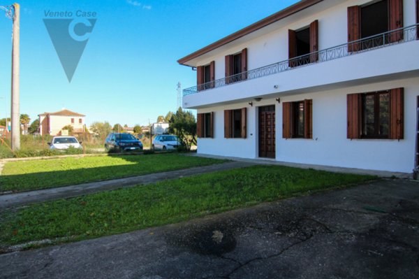 casa indipendente in vendita a Pontelongo