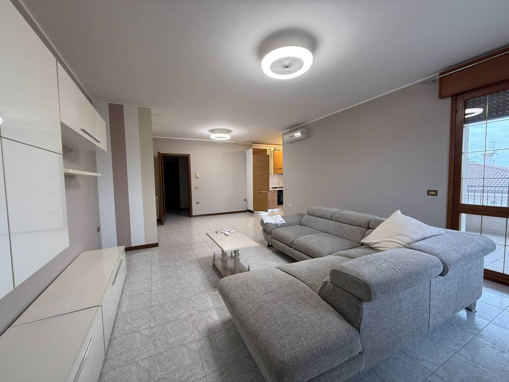 appartamento in vendita a Pontelongo