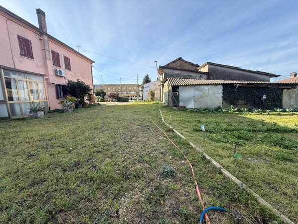 casa indipendente in vendita a Pontelongo