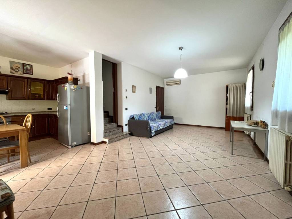 casa indipendente in vendita a Pontelongo