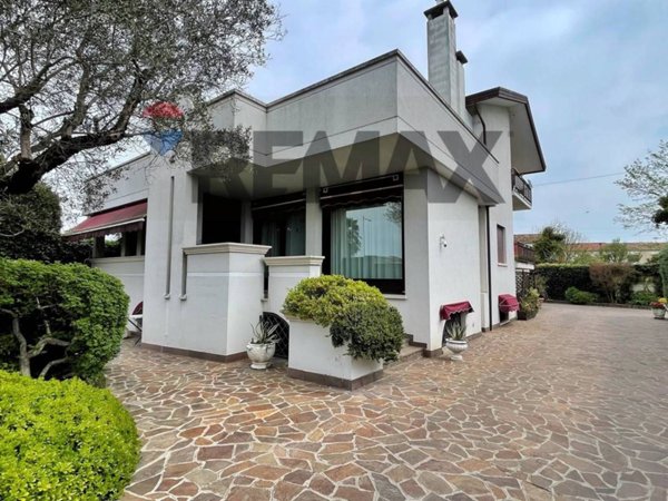 casa indipendente in vendita a Pontelongo