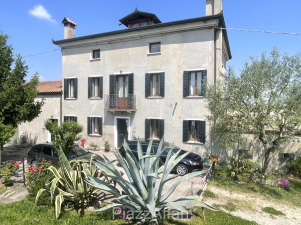 casa indipendente in vendita a Pontelongo