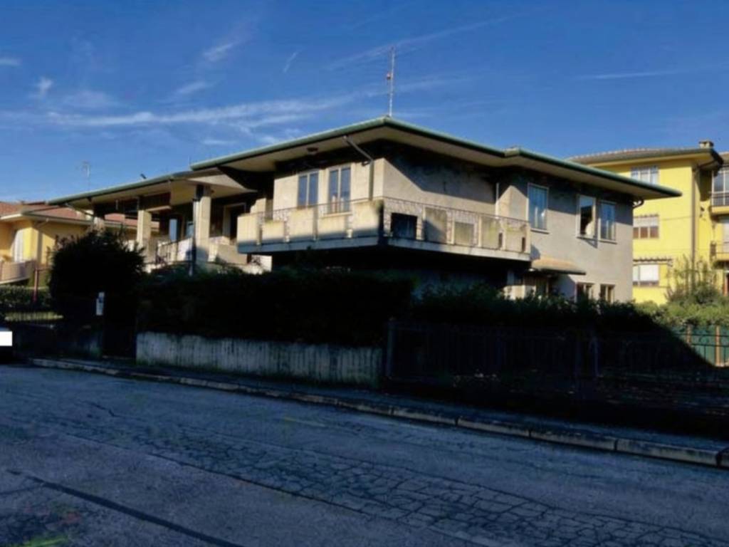 casa indipendente in vendita a Pontelongo