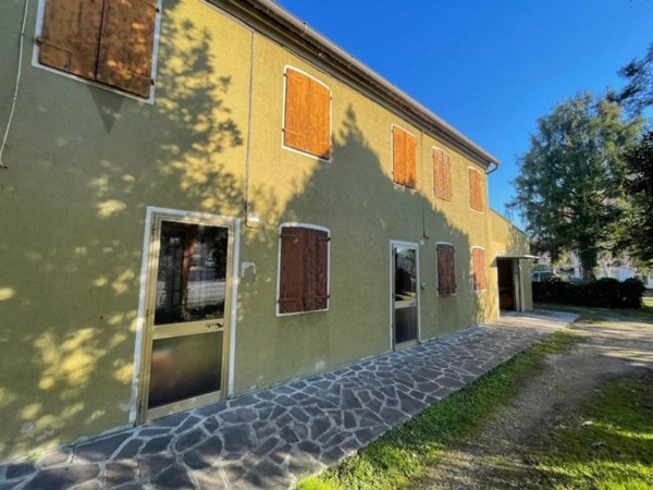 casa indipendente in vendita a Ponte San Nicolò in zona Roncaglia