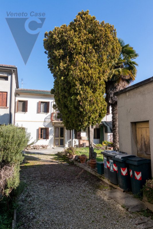 casa indipendente in vendita a Ponte San Nicolò in zona Rio